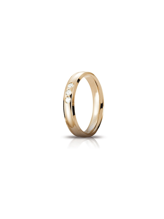 Fede Orion Unoaerre 4 mm in oro giallo con 3 diamanti