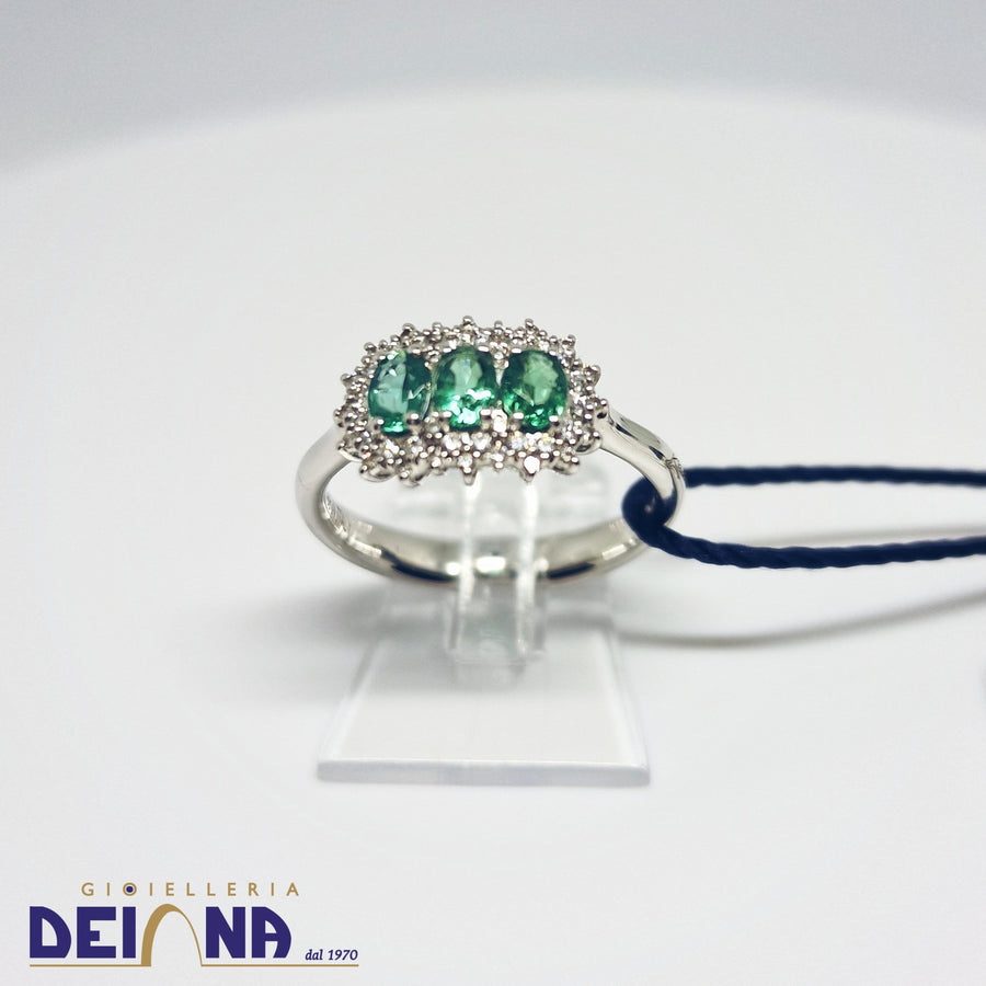 ReCarlo - CAMELIA - Trilogy colore. Oro bianco 18 kt, diamanti naturali e smeral