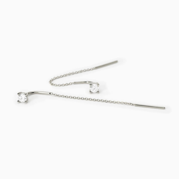 Orecchini pendenti SHINY in argento con punto luce
