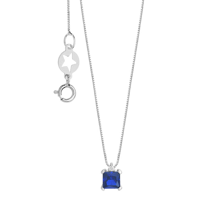Girocollo in Oro bianco 750 . Diamanti P.Ct. 1 Colore G Purezza SI. Zaffiro blu