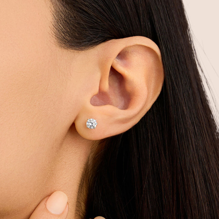 Orecchini punto luce Silver Elegance in argento con zircone 5 mm