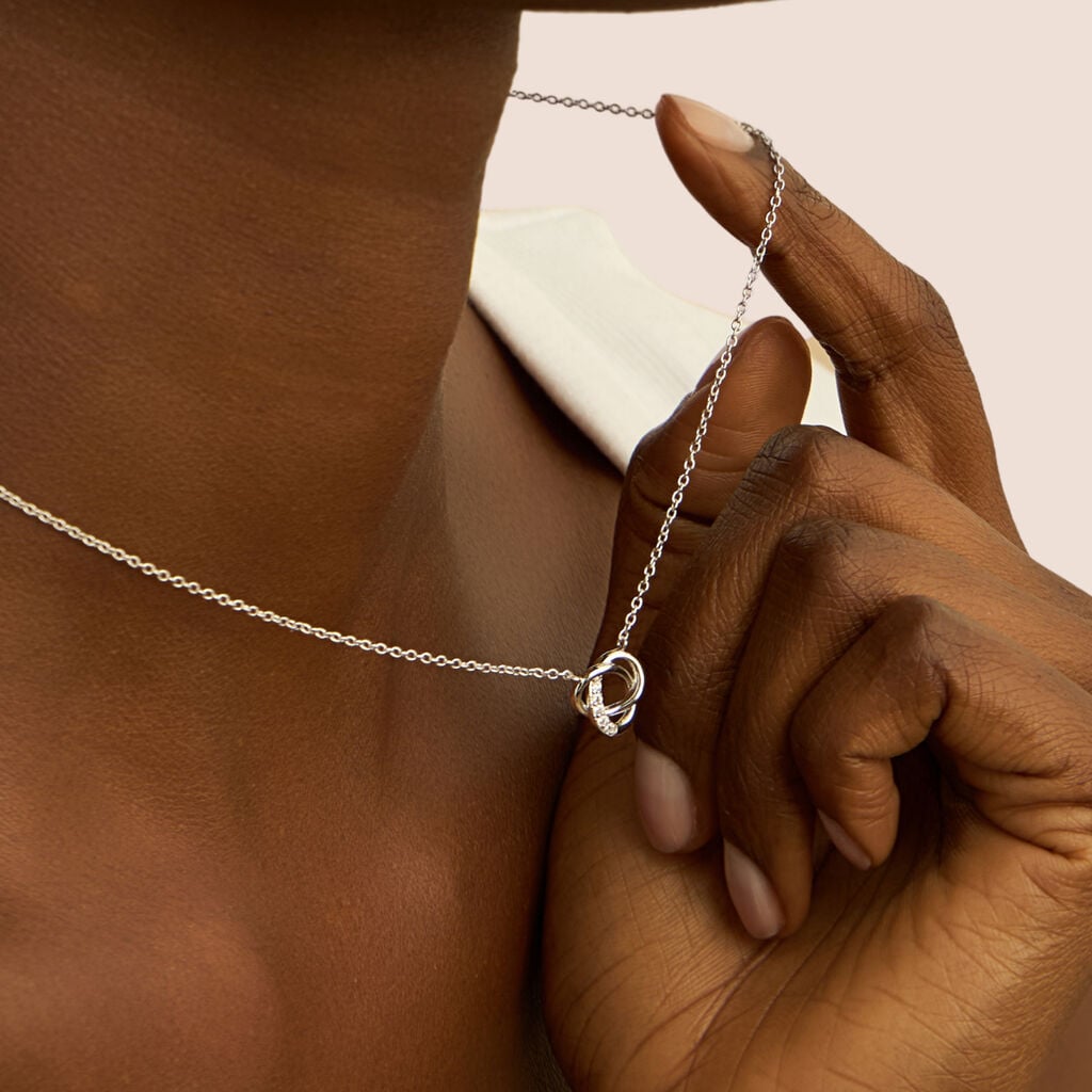 Collana nodo Silver Shine in argento rodiato con zirconi