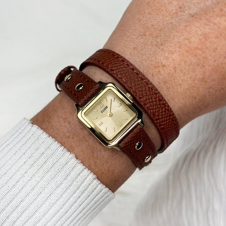 Orologio Donna Quadrato Dorato con Cinturino Doppio in Pelle Marrone e Borchie