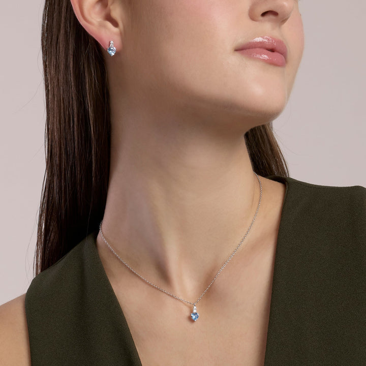 Orecchini ROUGE con cuore di acquamarina pendente