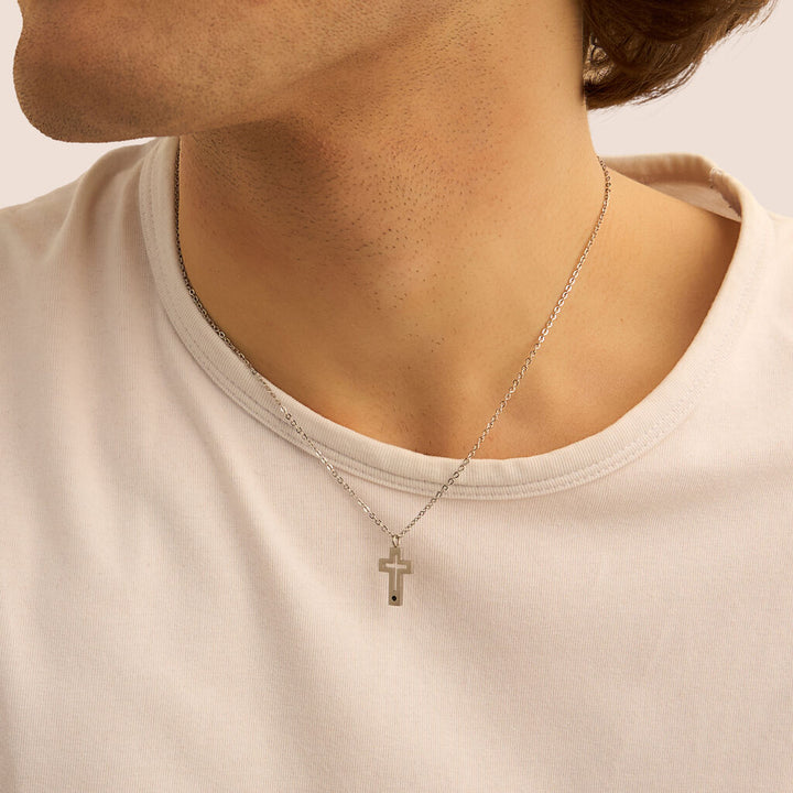 Collana croce Man Code in acciaio con cristallo nero