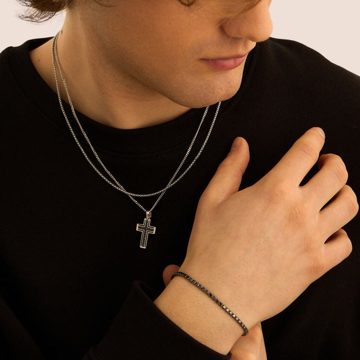 Collana croce Gentleman in argento rodiato con zirconi neri