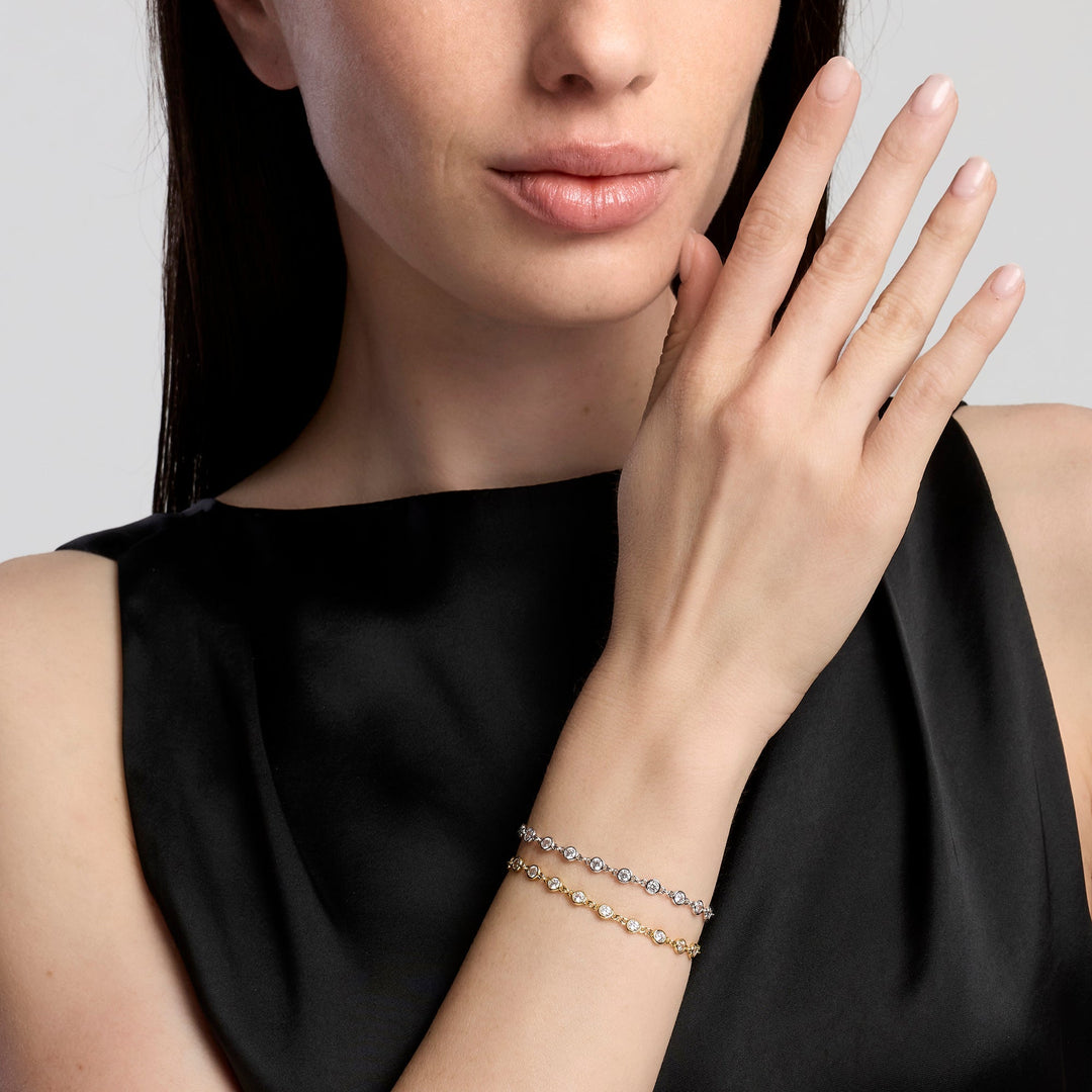 Bracciale SPOTLIGHT dorato con punti luce in zirconi