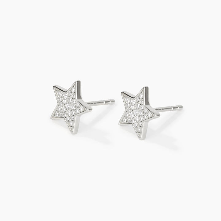 Orecchini a lobo POLVERE DI STELLE a stella in pavé