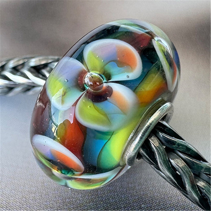 Trollbeads Bead Fiore Arcobaleno - dettaglio 1
