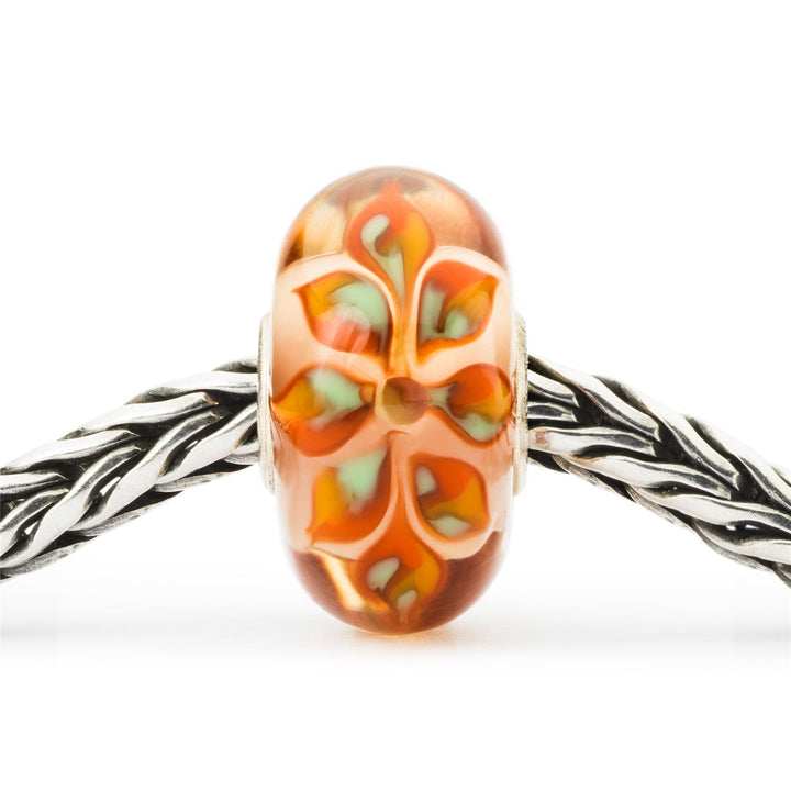 Trollbeads Bead Giglio della Purezza - dettaglio 2
