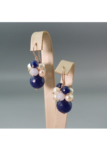 Marakò - Orecchini grappolo, Agata blu, calcedonio, perle coltivate 6mm.